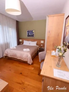 Vila Panuka ~ DeLux Smeštaj Pančevo Luksuzan smeštaj, izuzetan komfor i gostoprimstvo koje se pamti